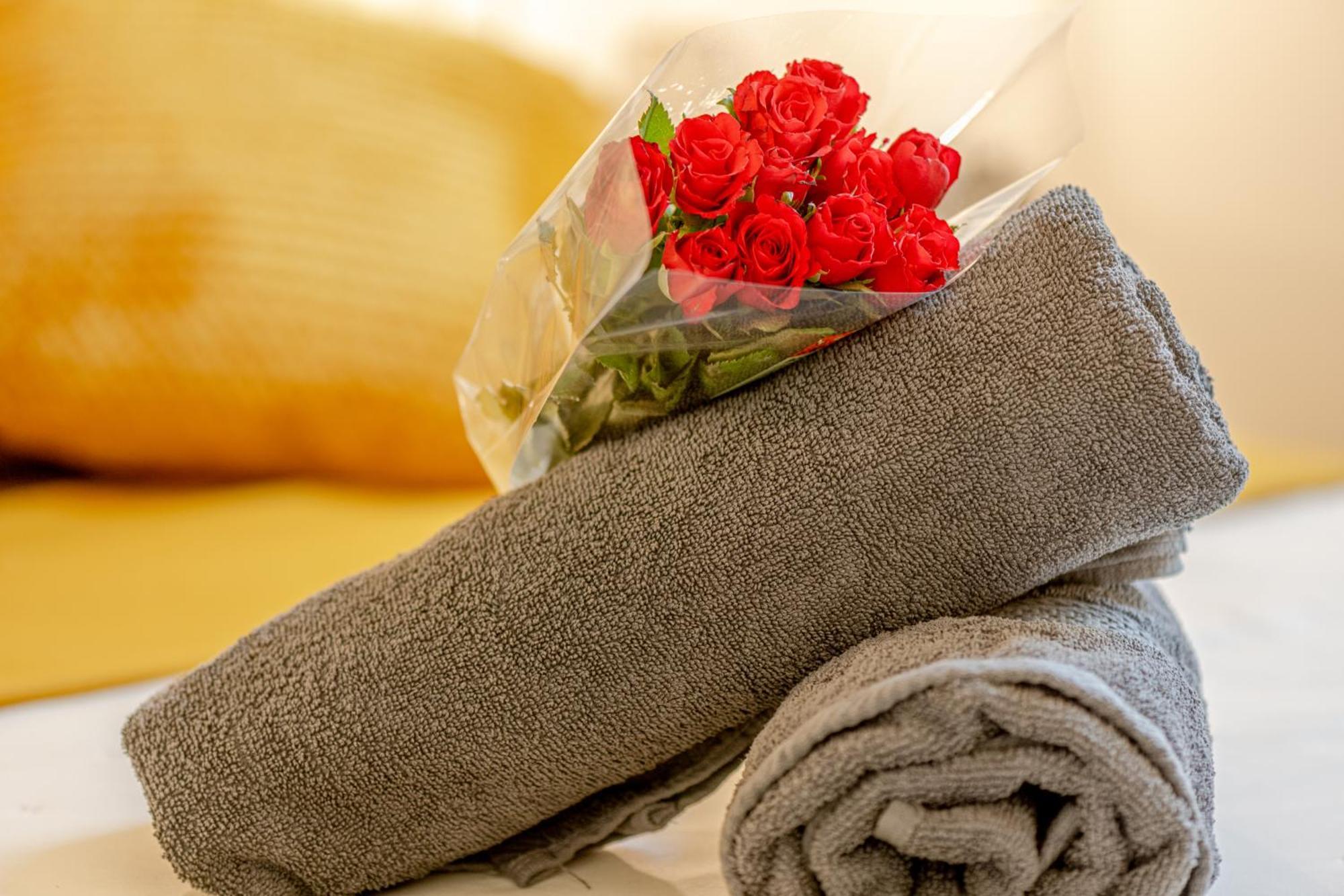 Chic Family - Neuf & Moderne - Parking Wifi Centre Gare Tgv - Confort Ideal Famille - Speciale *
