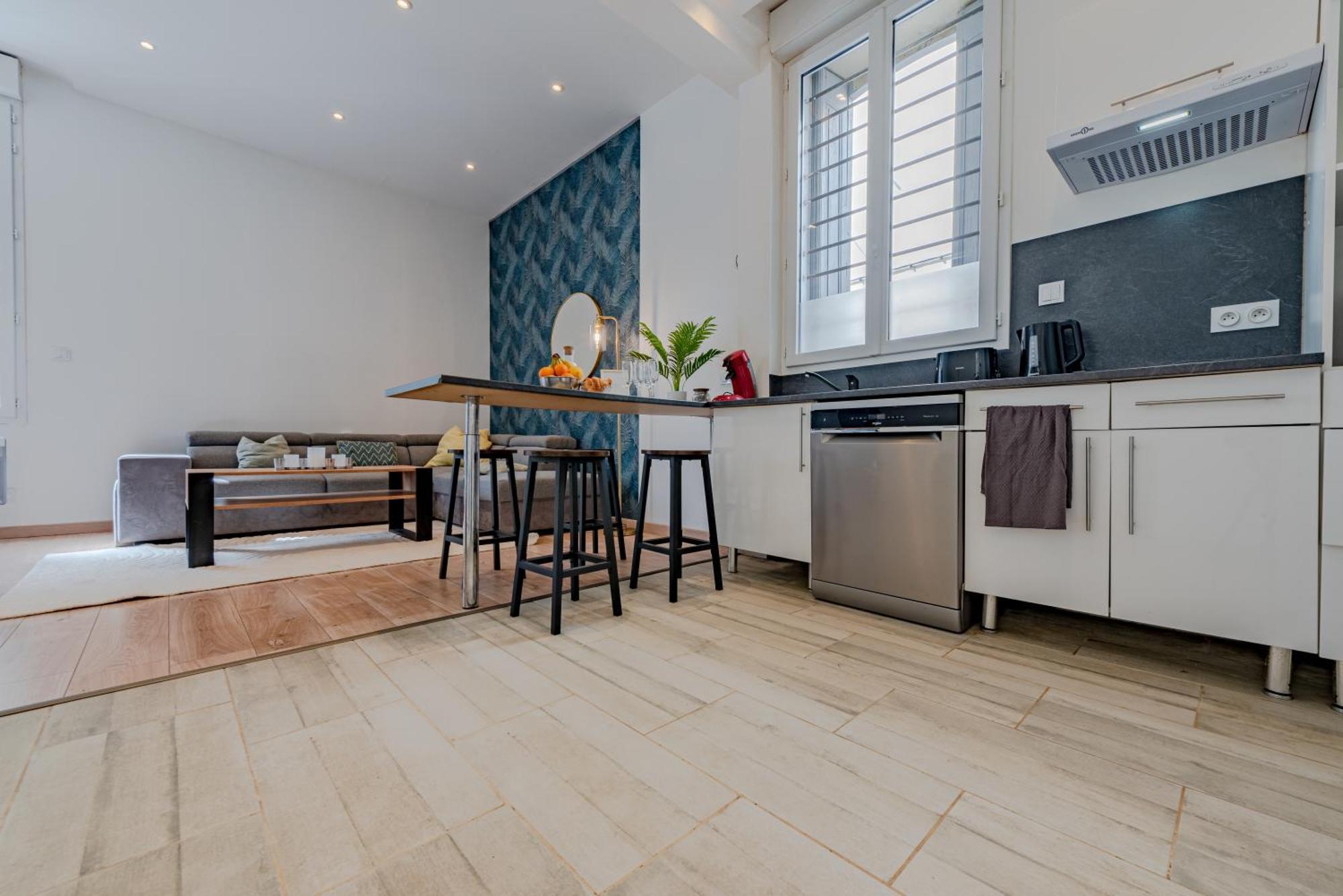 Chic Family - Neuf & Moderne - Parking Wifi Centre Gare Tgv - Confort Ideal Famille - Speciale Apartment
